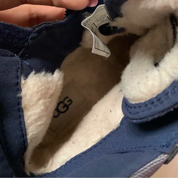 Kids UGG Waterproof Rain Lace Up Boot Blue Suede Sherpa